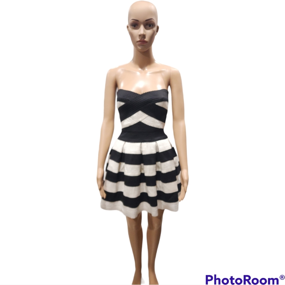 $25! Today Only! Women's Black Textured Mummy Wrap Strapless Dress